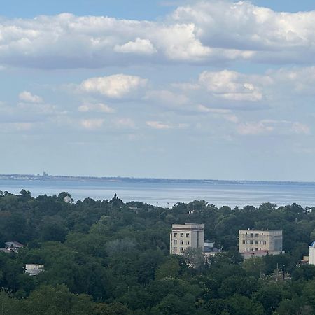 Apartments On Marshala Govorova Odessa Eksteriør bilde